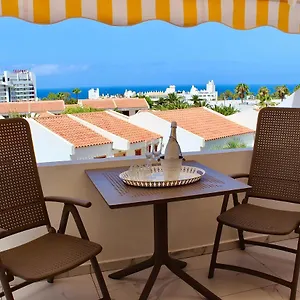 https://garden-city-premium-full-seaview.in-canary-islands.com
