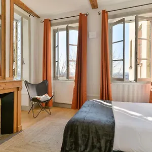 https://beau-duplex-avec-jardin-et-vue.hotels-rhonealpes.com