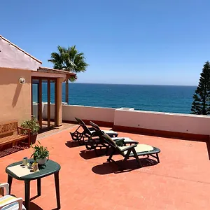 https://exclusivo-tico-en-primera-linea-de-playa-ideal-para.es-andalucia.com